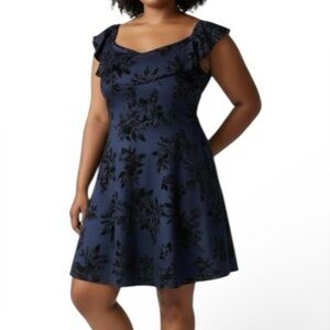 Haute Fox | Navy Dress with Velvet Design Sz 3X